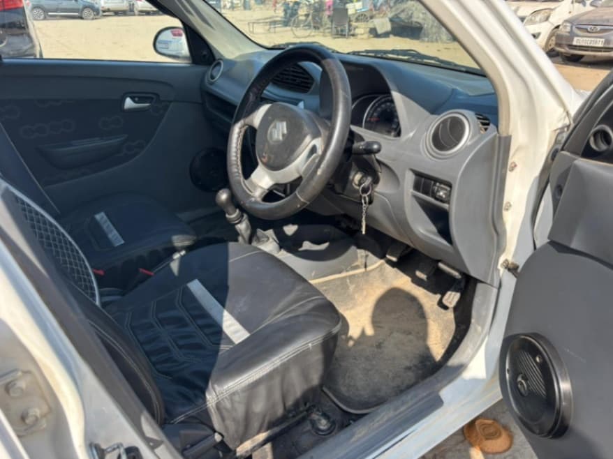 INTERIOR image for ALTO 800 LXI BS IV | Hooter