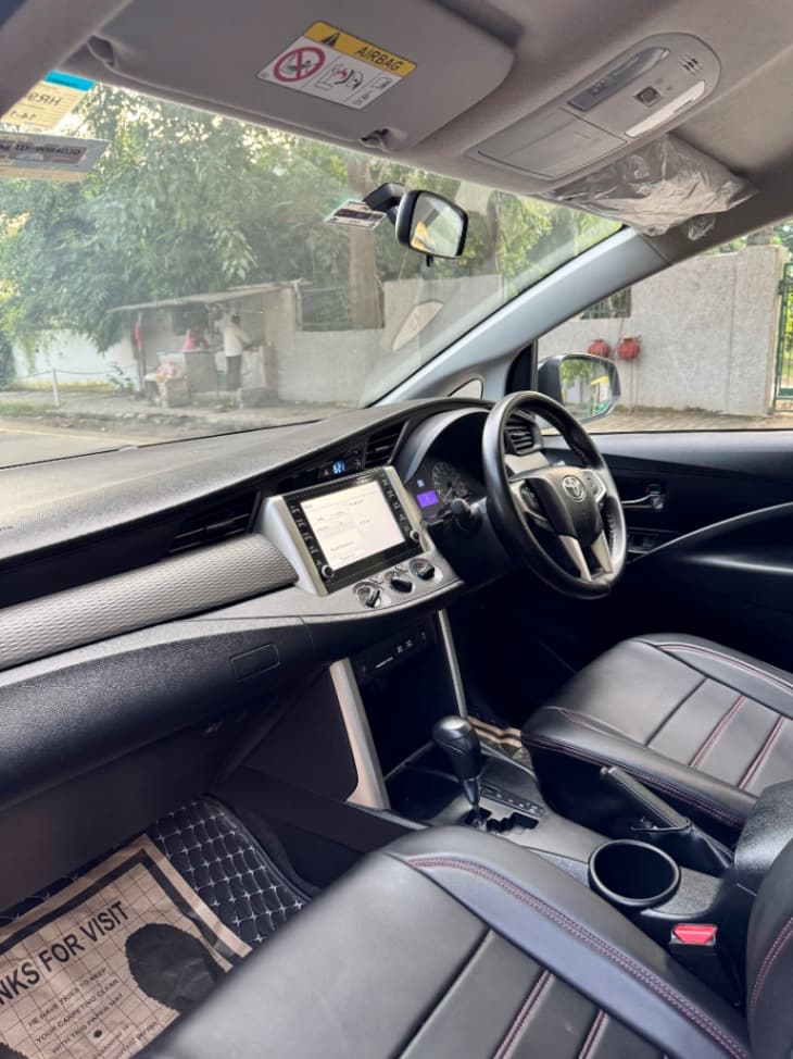 INTERIOR image for INNOVA CRYSTA 2.4G (AT)