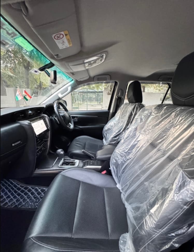 INTERIOR image for Fortuner | Hooter