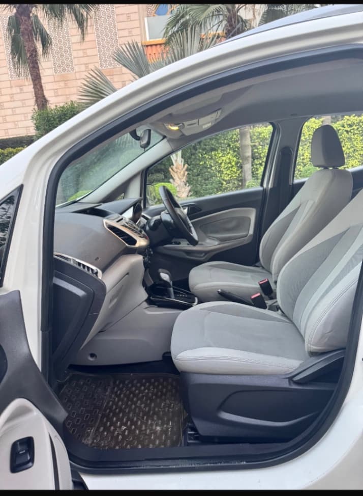 INTERIOR image for ECOSPORT 1.5 P TITANIUM AT | Hooter