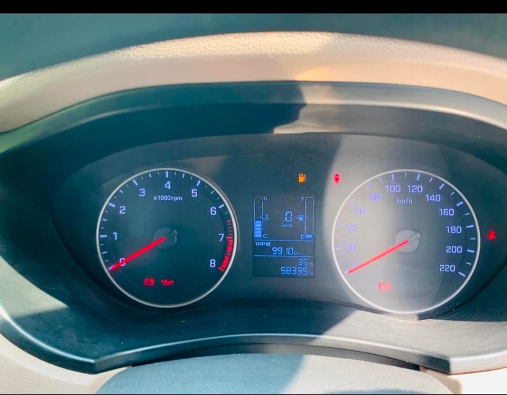 INTERIOR image for I20 ERA VTVT | Hooter