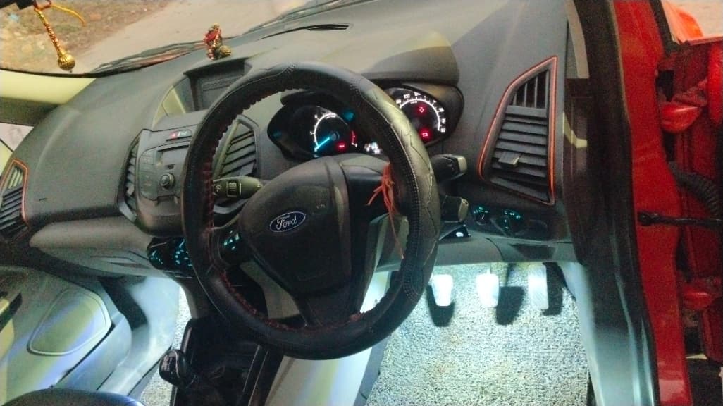 INTERIOR image for Ecosport trend 1.5 ltr Diesel | Hooter