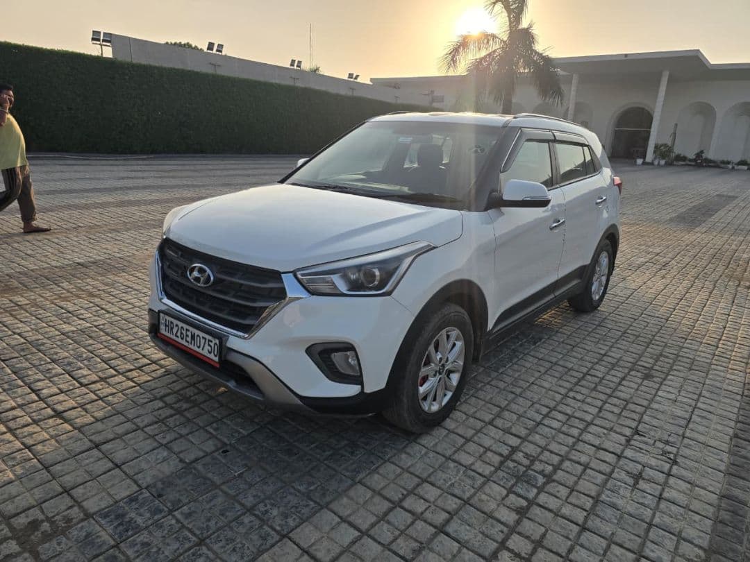INTERIOR image for CRETA 1.6 VTVT SX | Hooter