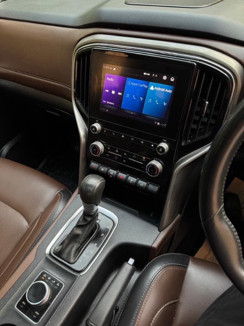 INTERIOR image for SCORPIO-N D AT 4WD Z8L 7S | Hooter