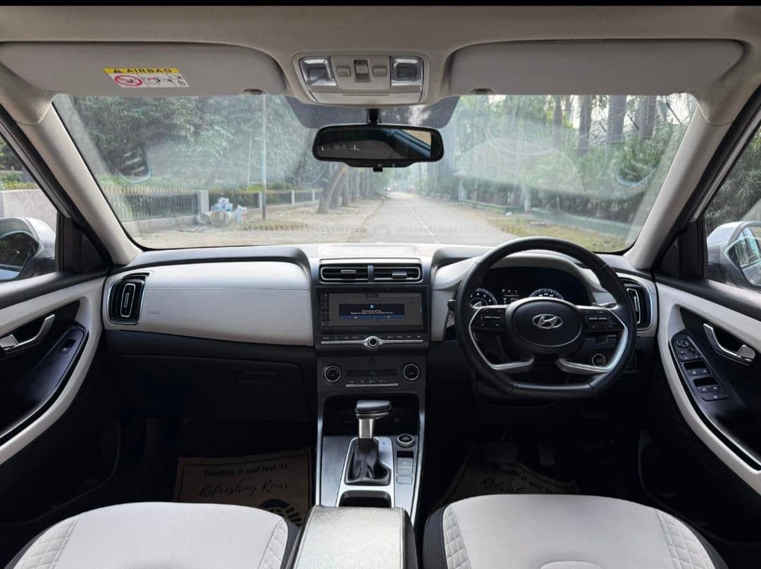 INTERIOR image for Creta [2020-2023] | Hooter