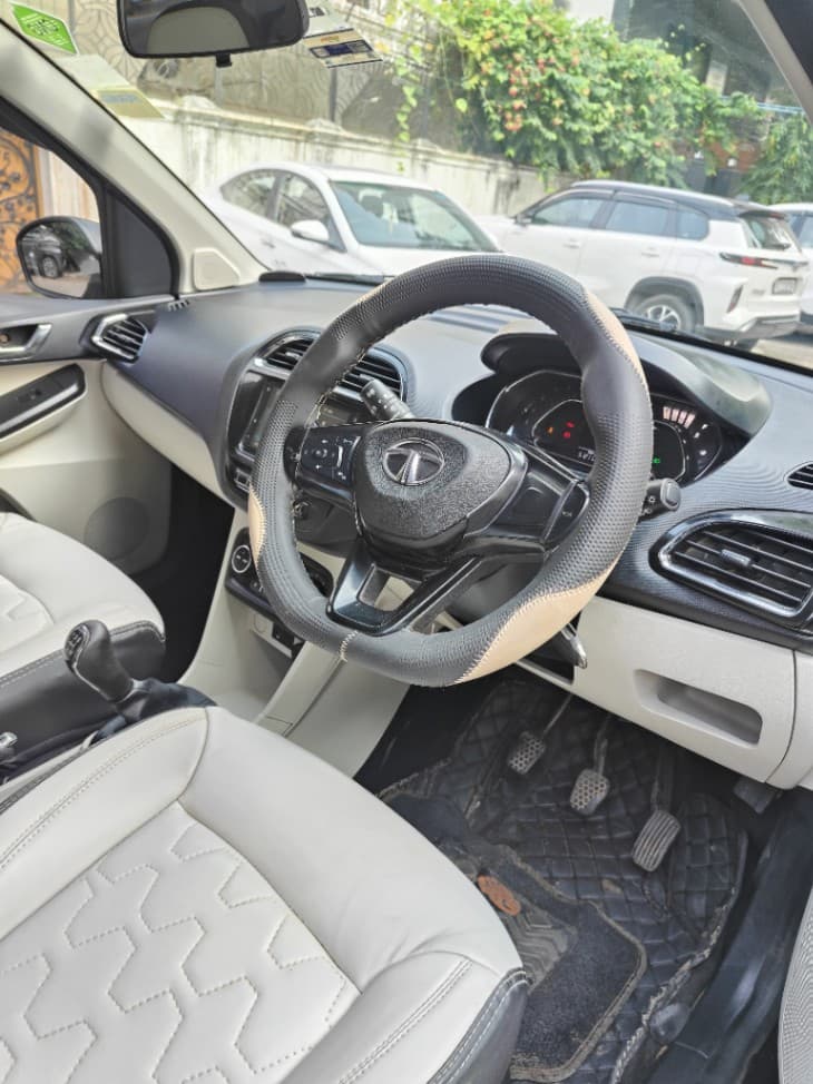 INTERIOR image for TATA TIAGO CNG XZ+ 1.2 RTN BS6 | Hooter