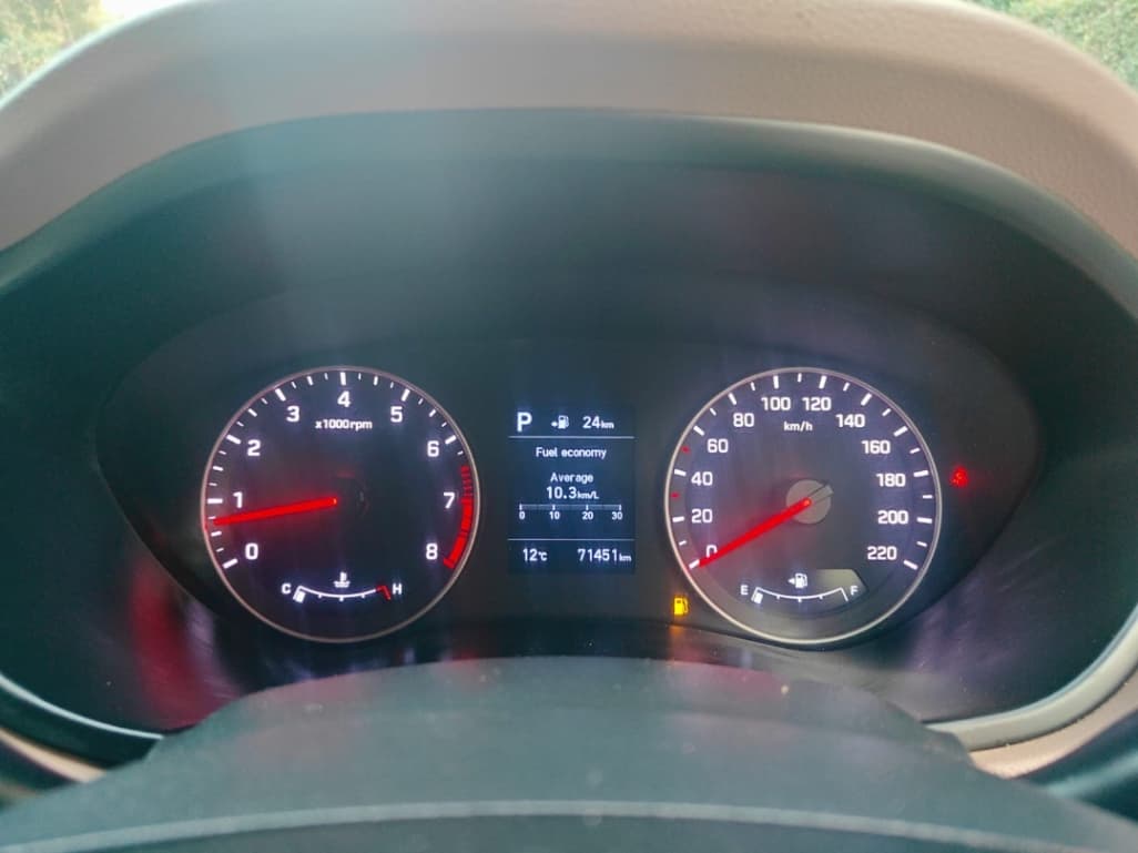INTERIOR image for I20 | Hooter