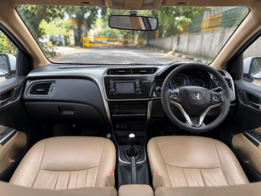 INTERIOR image for CITY 1.5 V MT I-VTEC | Hooter