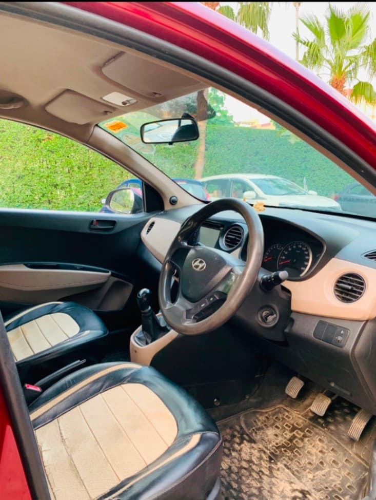 INTERIOR image for Grand i10 Magna 1.2 Met | Hooter