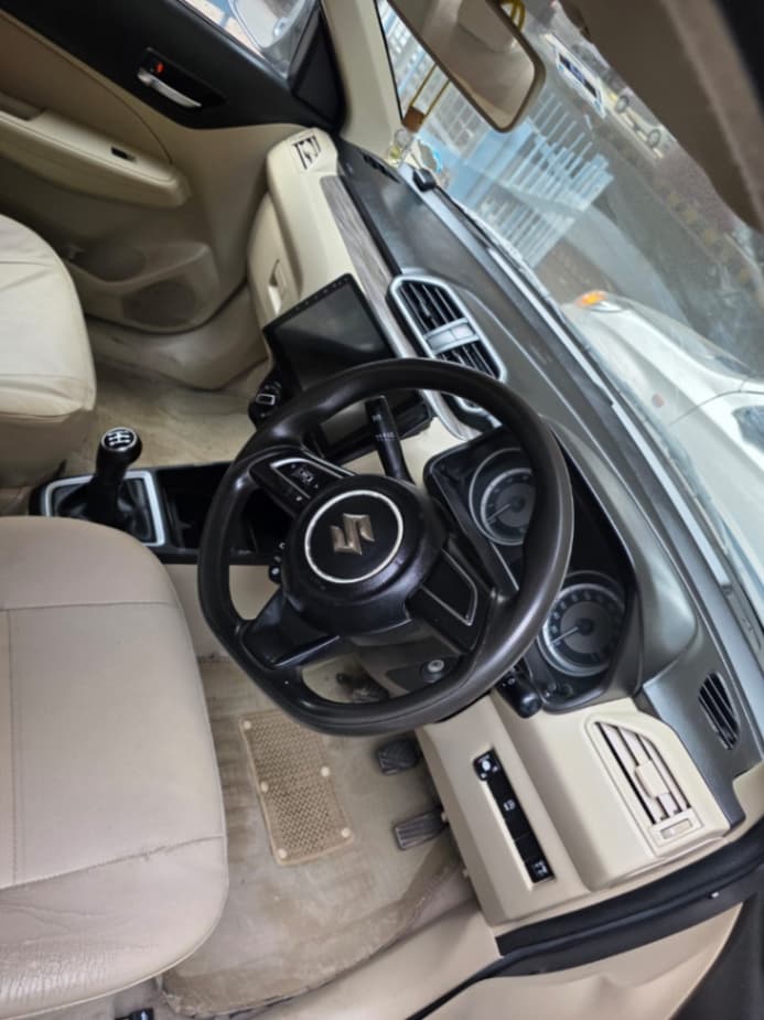 INTERIOR image for DZIRE VXI | Hooter