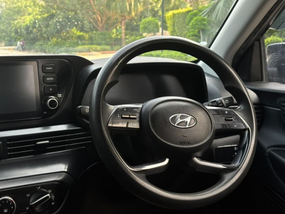 INTERIOR image for I20 SPORTZ 1.5 CRDI MT | Hooter