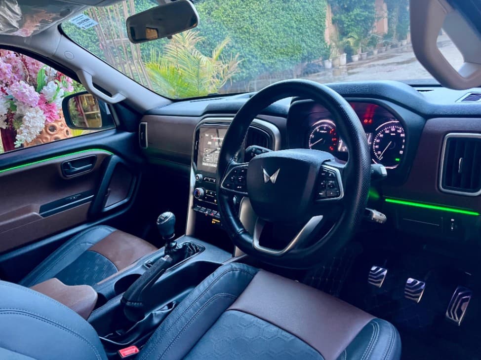 INTERIOR image for Scorpio N | Hooter