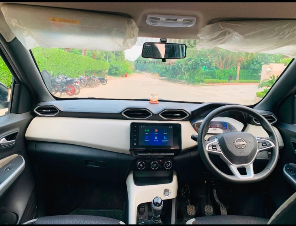 INTERIOR image for NISSAN MAGNITE MT XV | Hooter