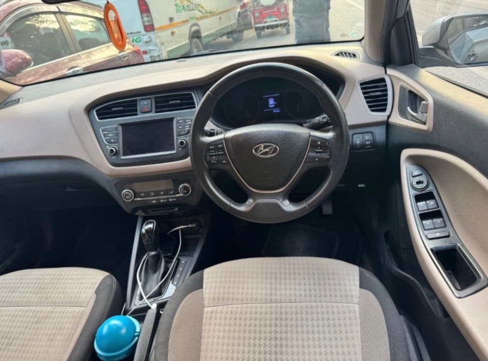 INTERIOR image for I20 ASTA(O) CVT | Hooter