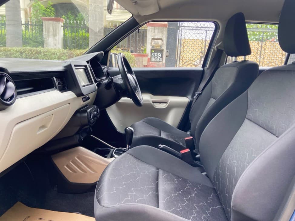INTERIOR image for MARUTI IGNIS ZETA PETROL AMT | Hooter