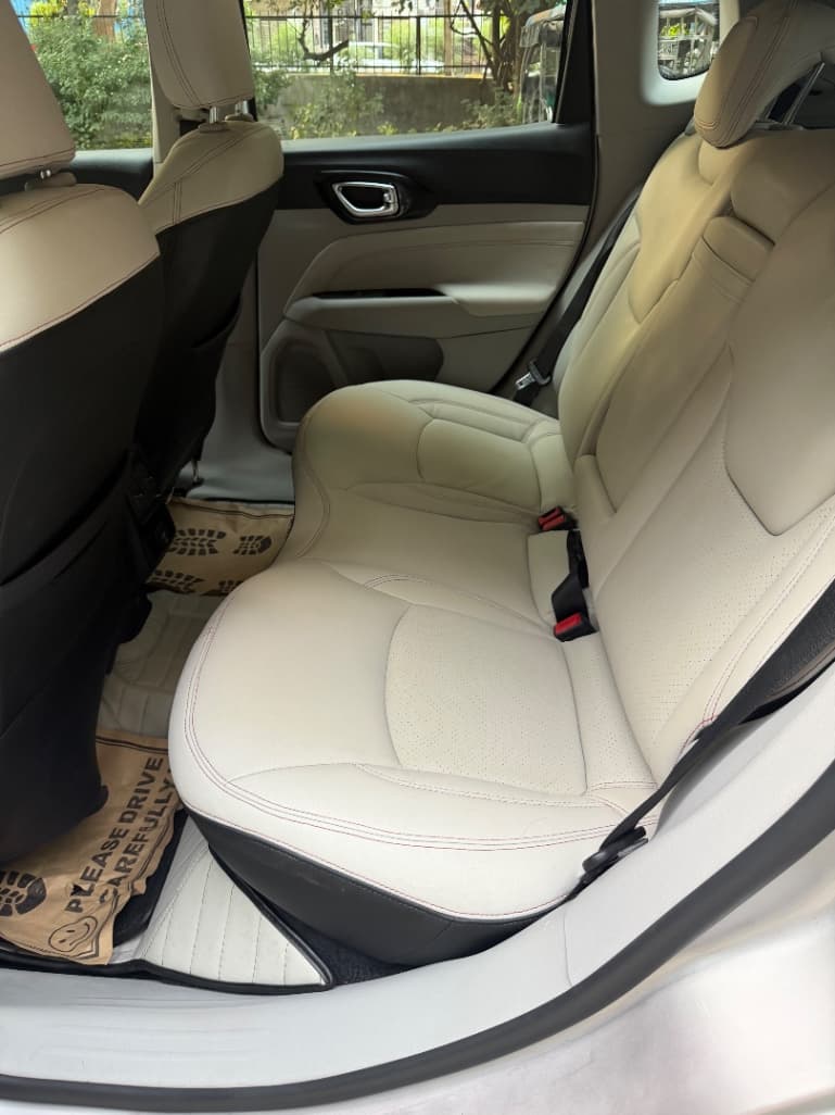 INTERIOR image for JEEP NEW COMPASS LTD(O) 4X4 AT | Hooter