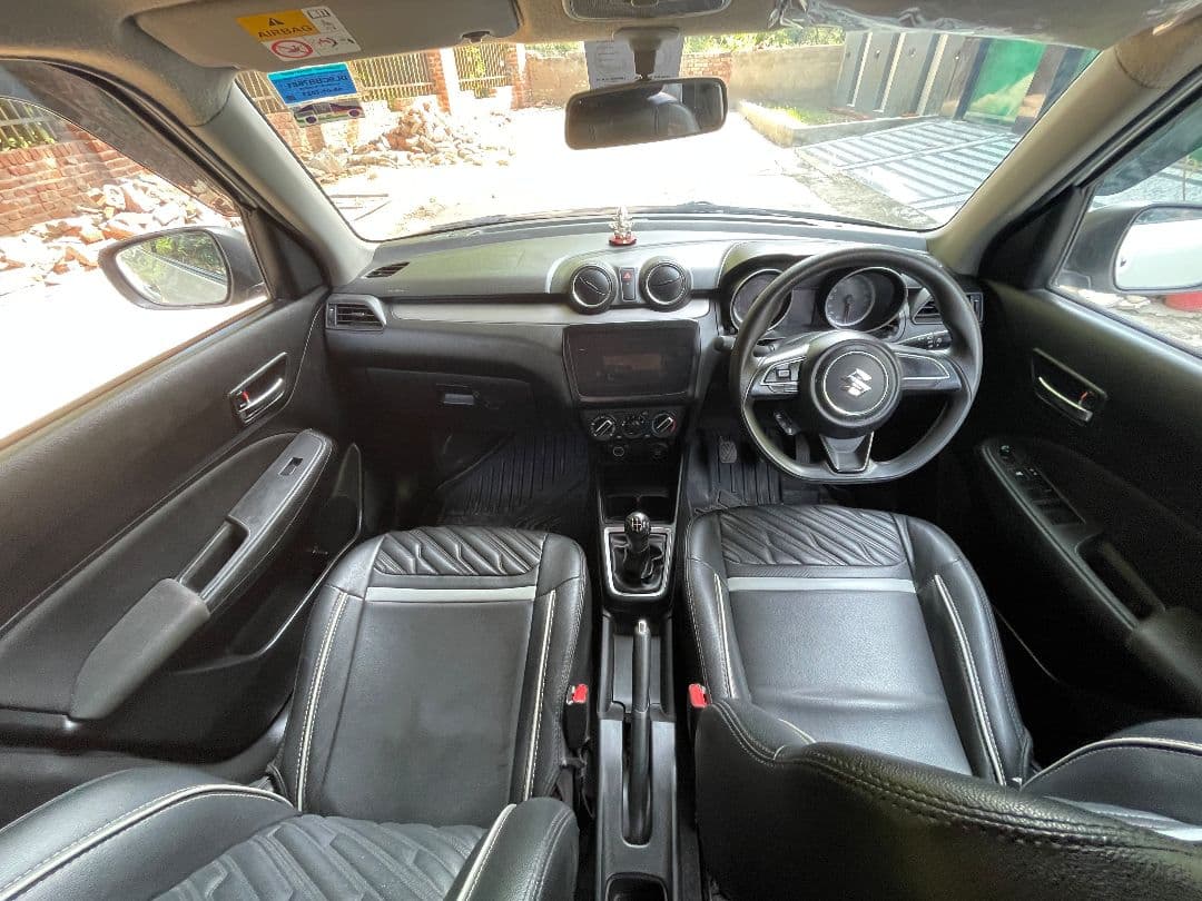 INTERIOR image for Swift [2021-2024] | Hooter