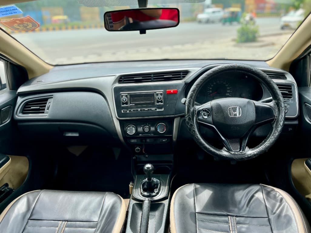 INTERIOR image for CITY | Hooter
