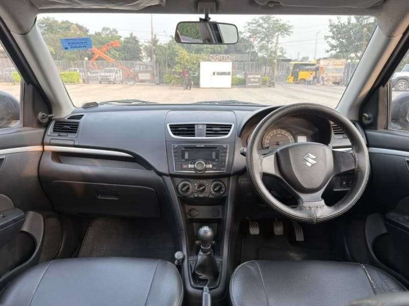 INTERIOR image for MARUTI SWIFT LXI (OPTIONAL) BS | Hooter