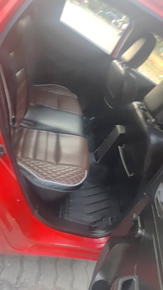 INTERIOR image for MARUTI SWIFT LXI | Hooter