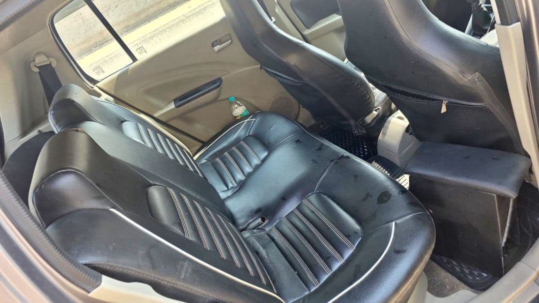 INTERIOR image for MARUTI CELERIO VXI GREEN | Hooter
