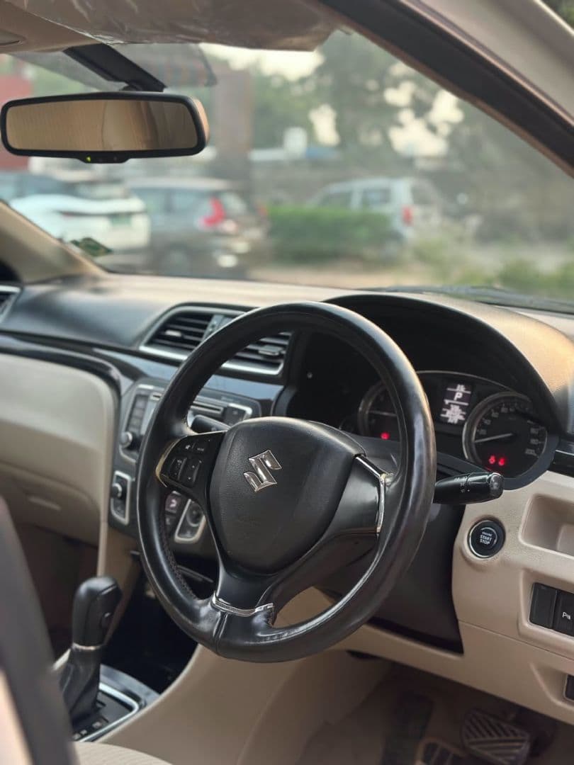 INTERIOR image for Ciaz [2014-2017] | Hooter