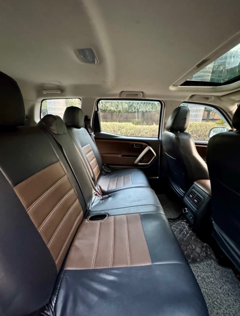INTERIOR image for Scorpio N | Hooter