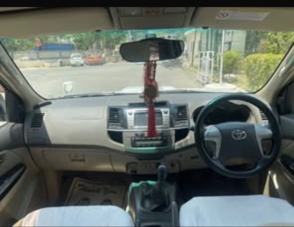 Toyota Fortuner [2012-2016]