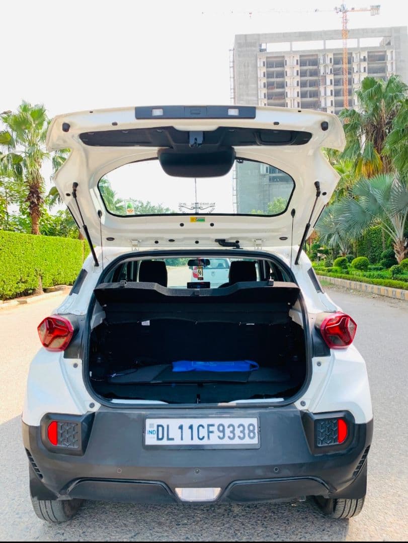 INTERIOR image for PUNCH ADV + 1.2 CNG | Hooter