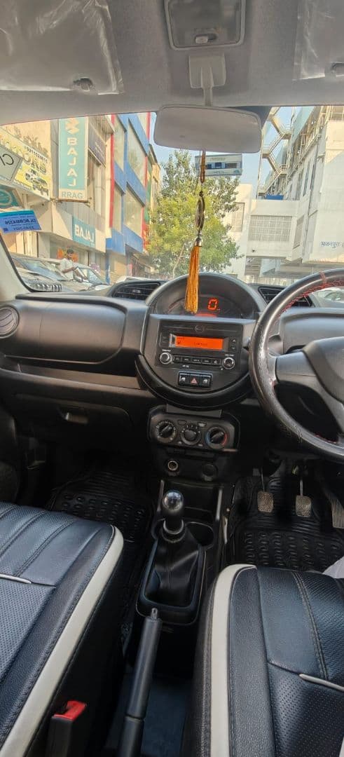 INTERIOR image for S-PRESSO VXI CNG | Hooter