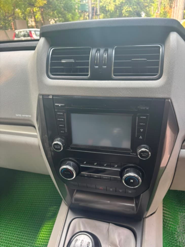INTERIOR image for SCORPIO MHAWK 1.99 | Hooter