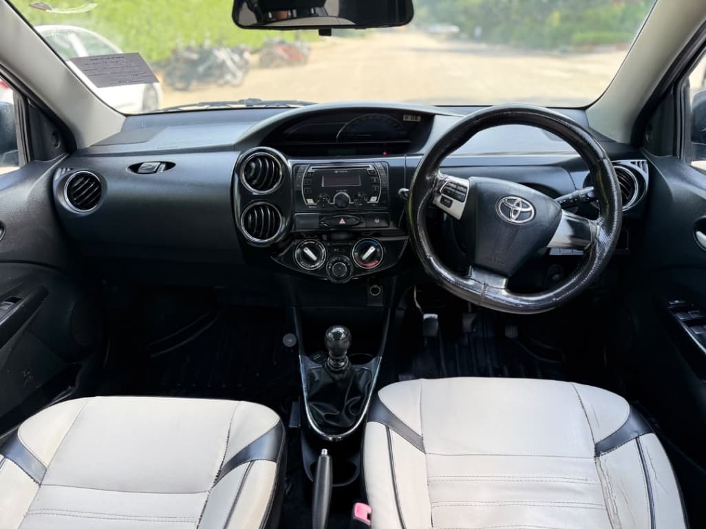 INTERIOR image for Etios [2016-2020] | Hooter