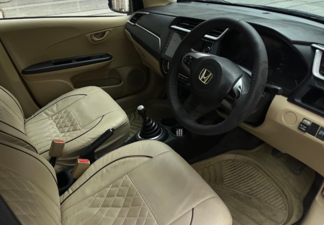 INTERIOR image for Honda AMAZE | Hooter