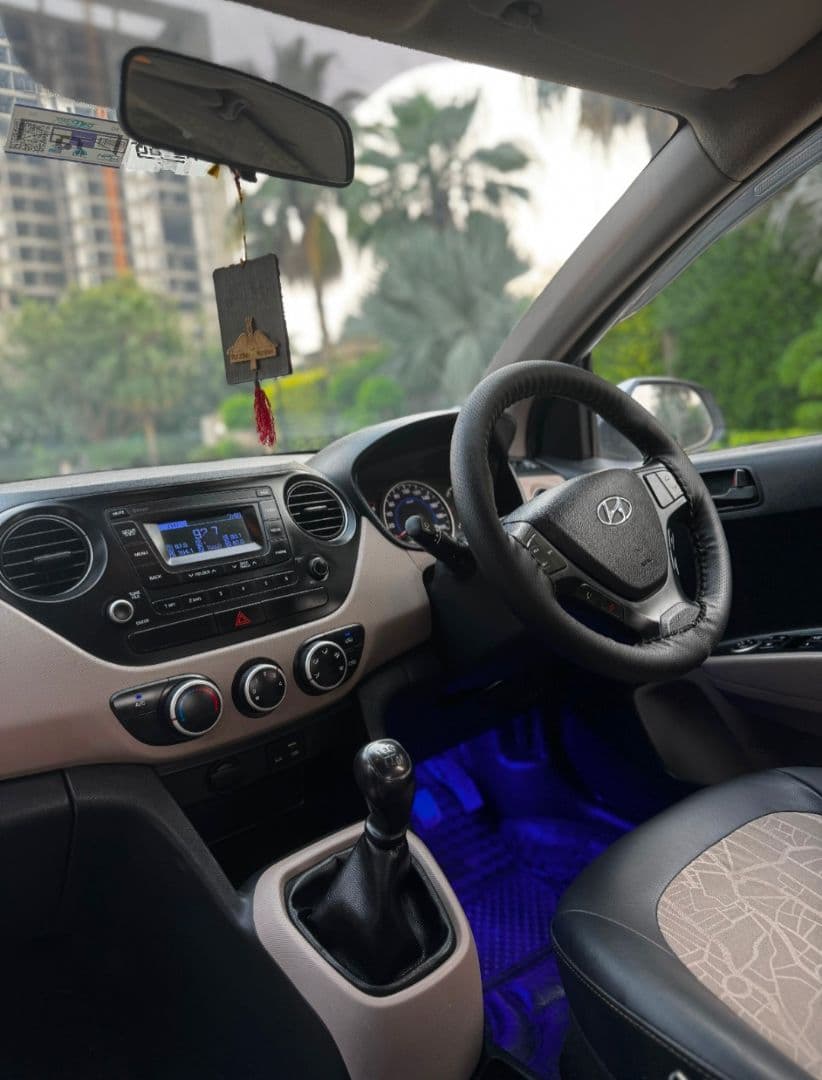 INTERIOR image for GRAND I10 MAGNA 1.2 | Hooter