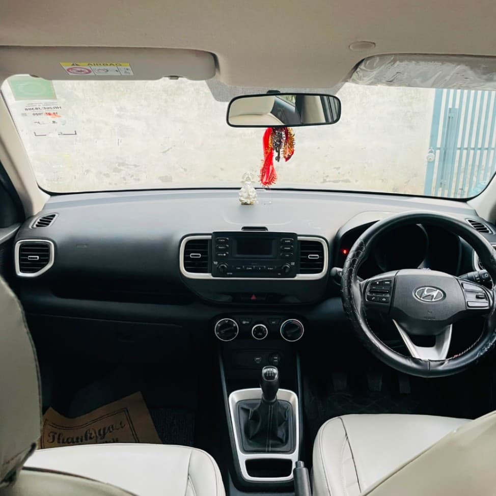 INTERIOR image for Venue | Hooter