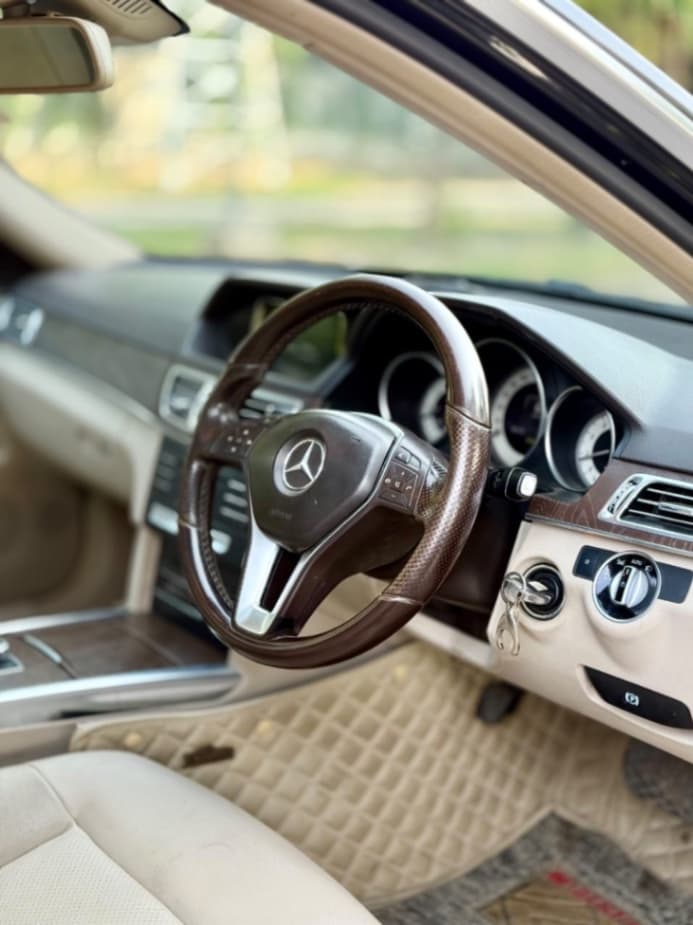 INTERIOR image for E-Class [2015-2017] | Hooter
