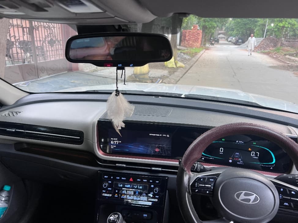 INTERIOR image for Creta | Hooter