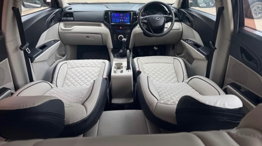 INTERIOR image for XUV300 [2019-2024] | Hooter