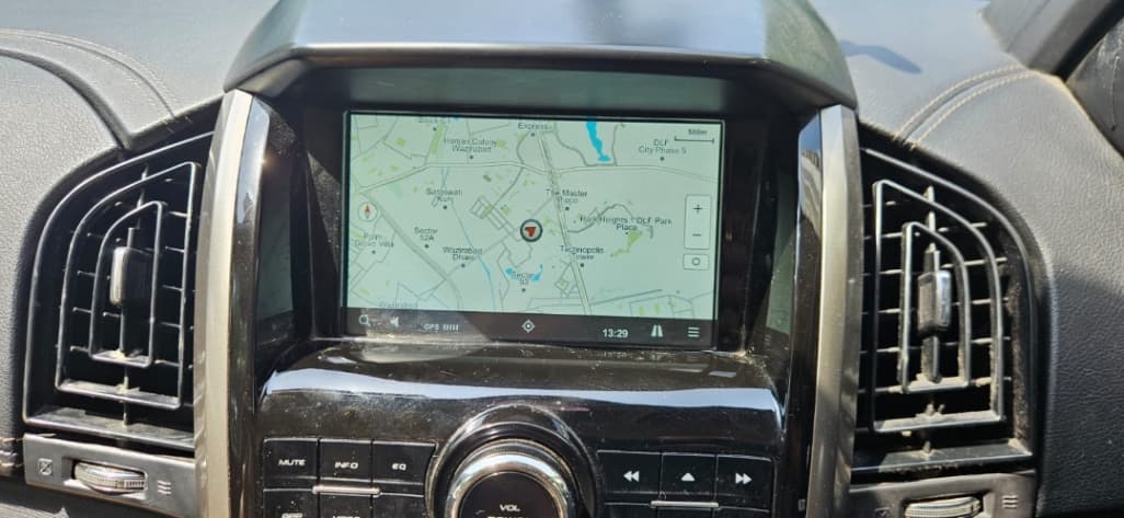 INTERIOR image for XUV500 | Hooter