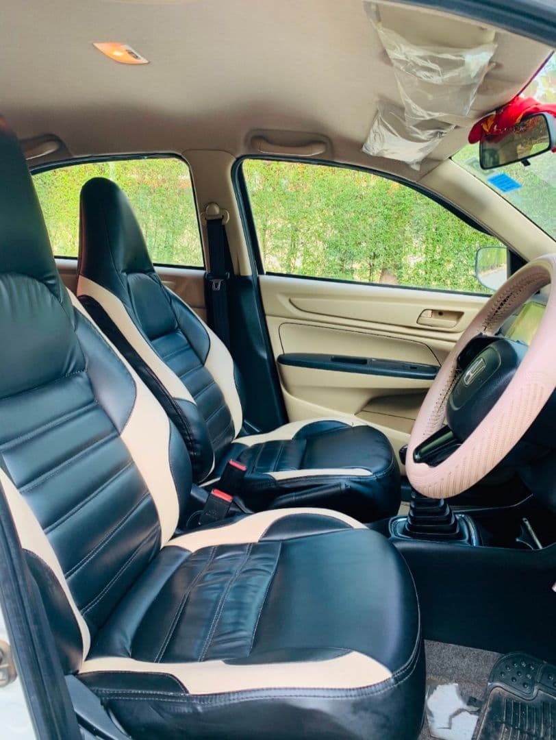 INTERIOR image for AMAZE 1.2 E MT (I-VTEC) | Hooter