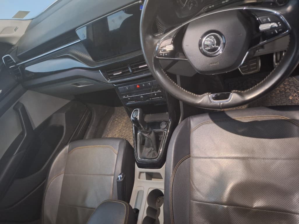 INTERIOR image for KUSHAQ | Hooter