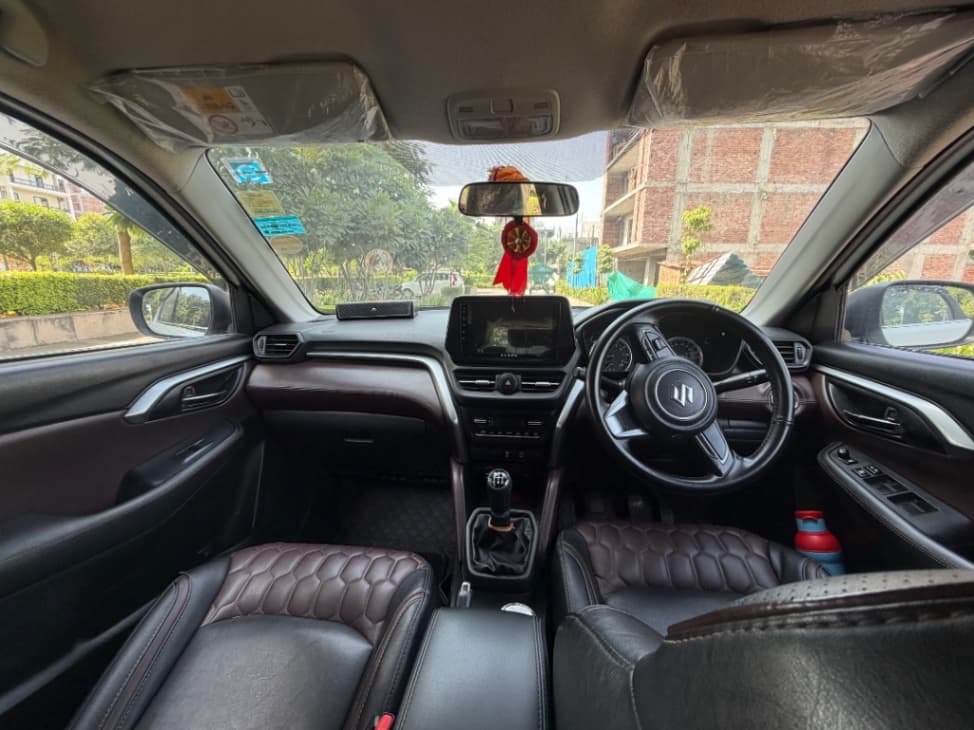 INTERIOR image for Grand Vitara Smart hybrid | Hooter