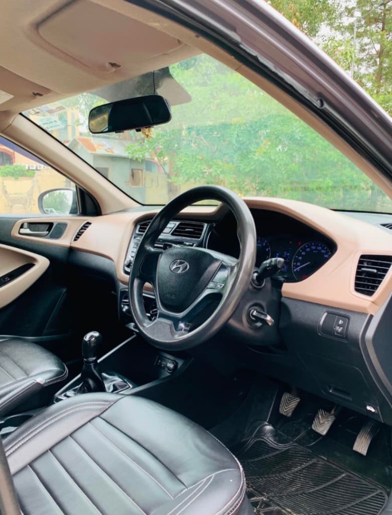 INTERIOR image for I20 MAGNA  EXECUTIVE VTVT | Hooter