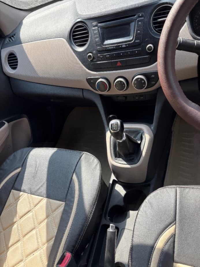 INTERIOR image for GRAND I10 SPORTZ 1.2 BSIV | Hooter