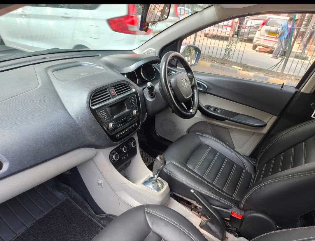 INTERIOR image for TATA TIAGO XZA 1.2 RTN BS4 | Hooter
