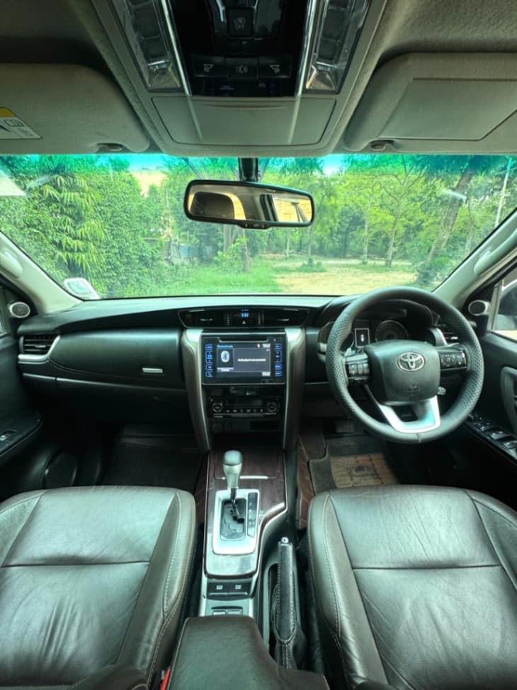 INTERIOR image for FORTUNER | Hooter