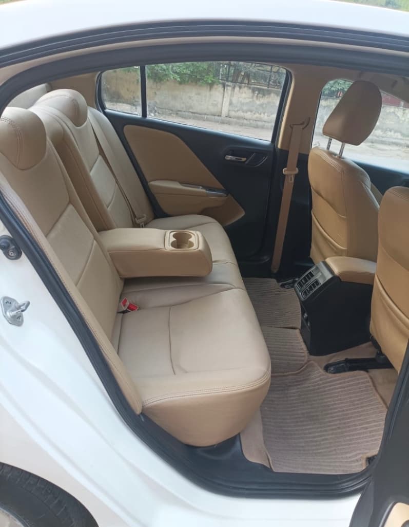 INTERIOR image for CITY 1.5 V MT I-VTEC | Hooter