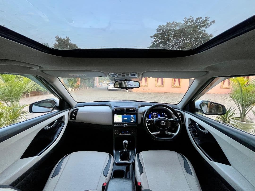 INTERIOR image for CRETA 1.5 CRDI MT SX | Hooter