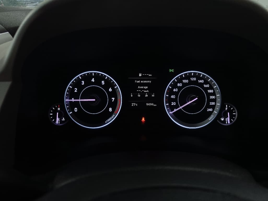 INTERIOR image for CRETA 1.5 MPI MT EX | Hooter