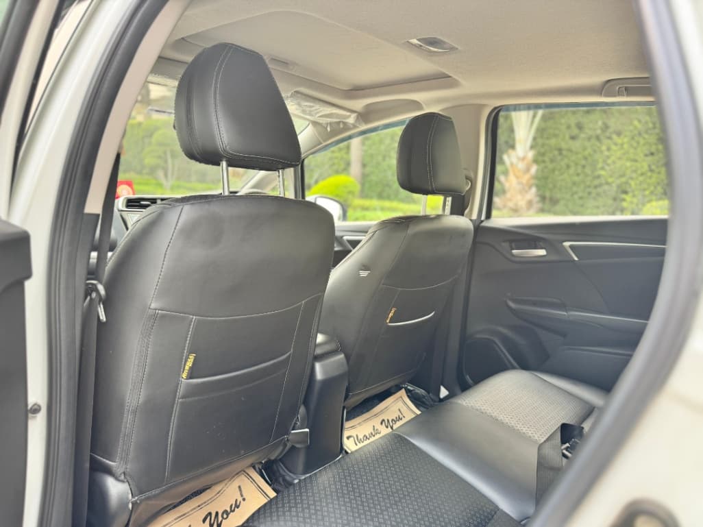 INTERIOR image for WR-V 1.2 VX MT (I-VTEC) | Hooter